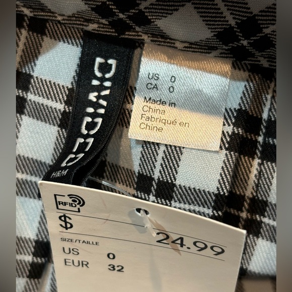 New with Tags Divide H&M Plaid Skirt‎ Sz 0 - Picture 7 of 7
